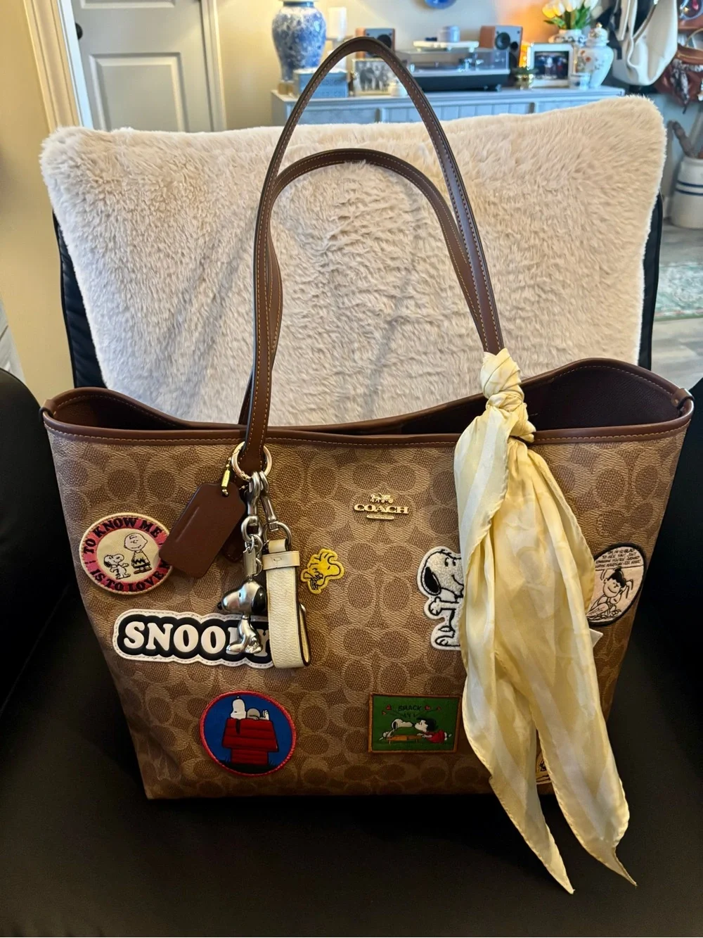 Coach x Peanuts Limited Edition City Tote – Excellent Condition with Extras